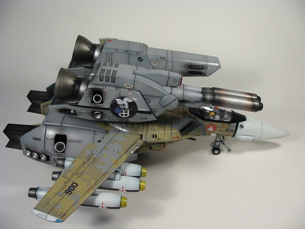 VF-1S 'Blue Roses Desert Camo' Custom