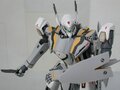 1/72 VF-25S versus 1/72 Glaug