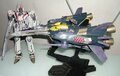 VF-25S y VF-25F MACROSS FRONTIER 1/60 BANDAI