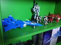 VF-22's mini skull squadron and toynami poseable super vf 1s