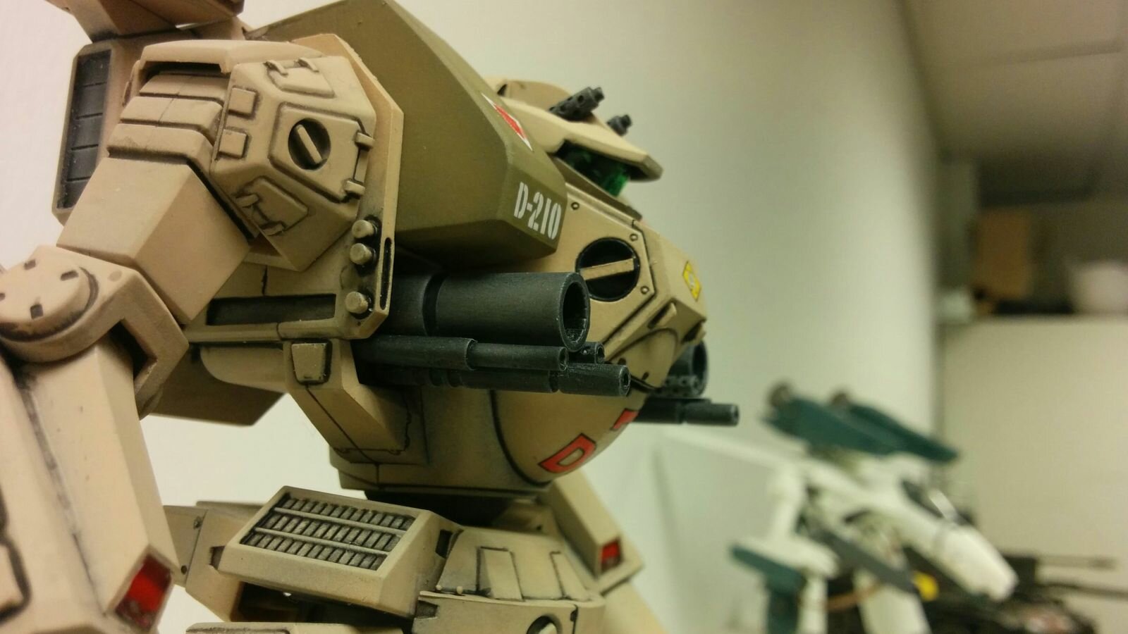 1/72 Destroid Tomahawk MBR-04-MkIV (WAVE)