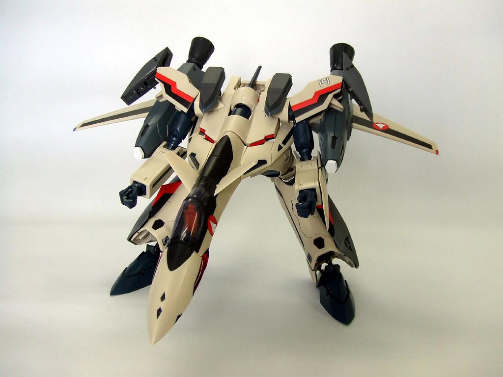 Brdn4oRCAAEIr2z.jpg-large.jpeg