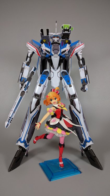 31J battroid 14.jpg