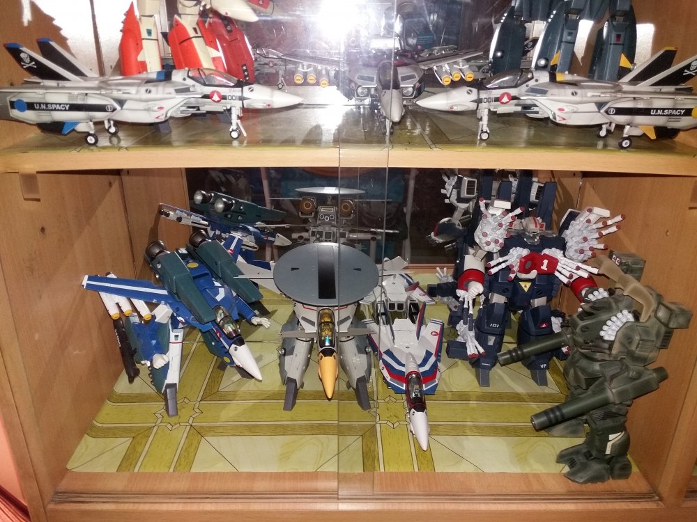 Macross Collection (2).jpg