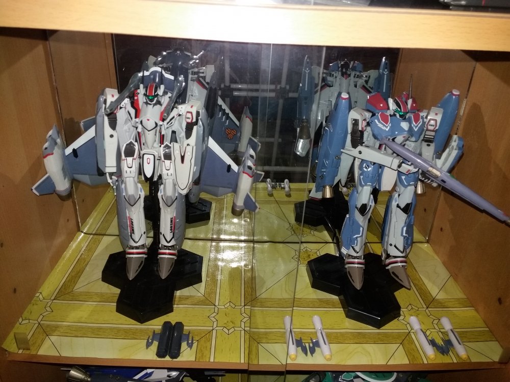 Macross Collection (11).jpg