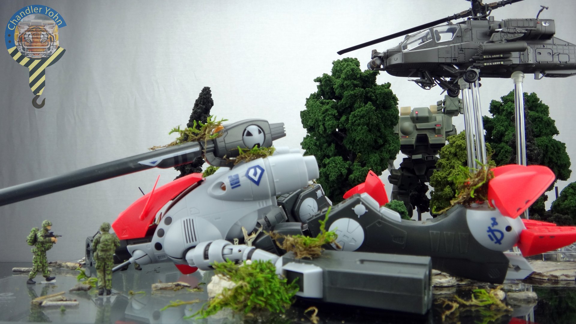 Bandai Zaentradi Glaug Crash AH64-D Apache M1 Abrams Yamato Tomahawk Destroid 7.jpg