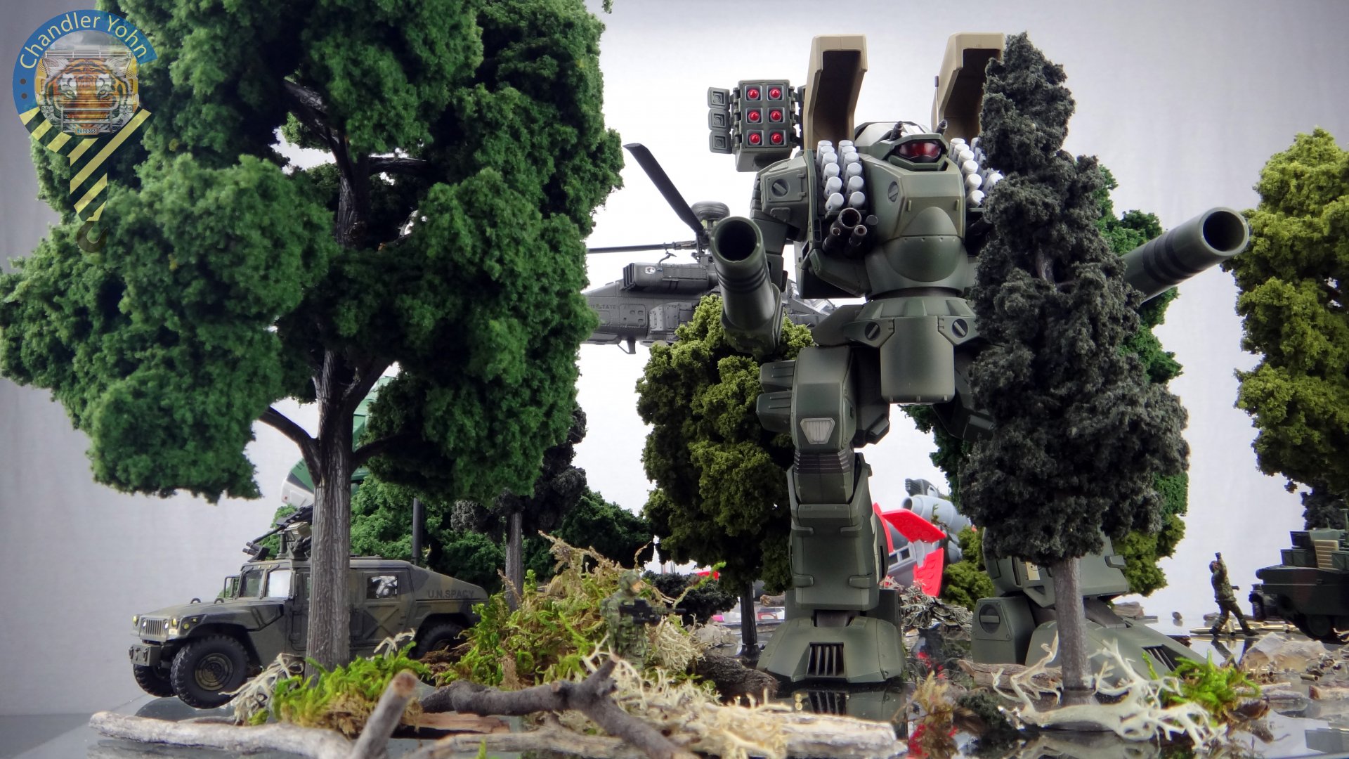 Bandai Zaentradi Glaug Crash AH64-D Apache M1 Abrams Yamato Tomahawk Destroid 33.jpg