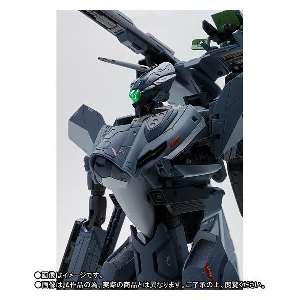 macross-delta-dx-chogokin-vf-31a-kairos.jpg.9e3dd35625bc00810614cec691b87e4a.jpg