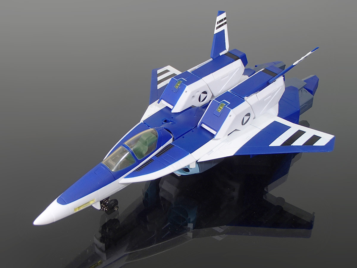 armo-fighter.jpg.62ce3d41004e41fcc55ab53ac7daf13c.jpg