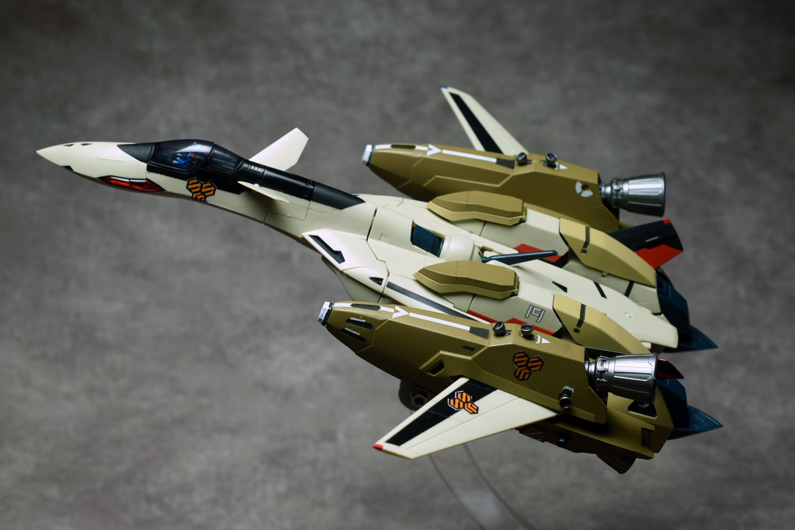 YF-19 w/TREX 2