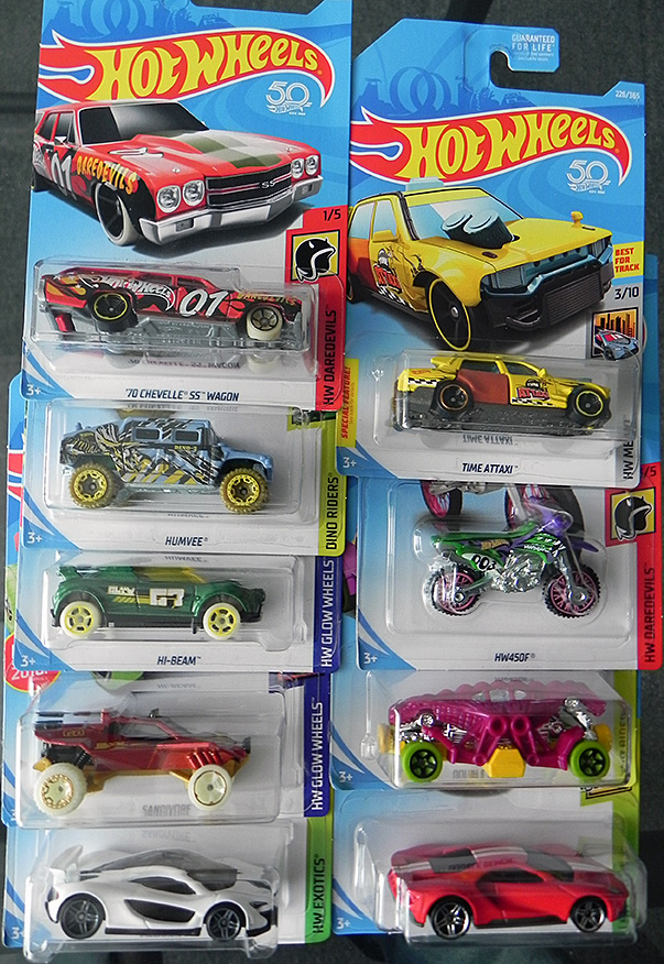 5b23f8792e2d8_HotWheels_DSCN3490.jpg.896c2c5e95c0a36d89837422d77e828a.jpg