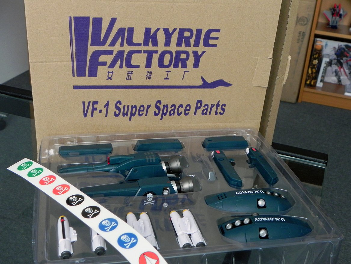 1257096811_Macross_VF-1_Super-StrikeParts_KO.jpg.9c72f0741994db58ef266b2b46806e7f.jpg