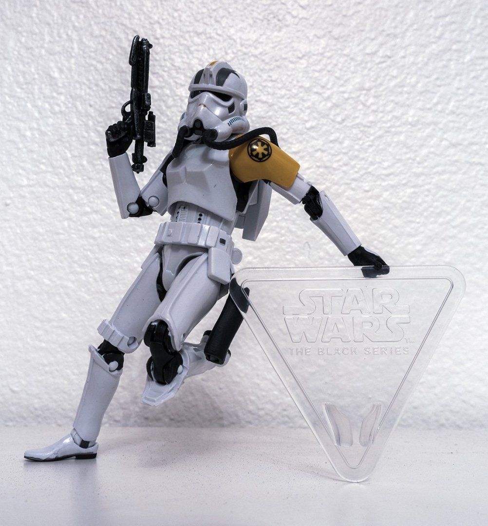 1516012634_StarWars_BS_Jumptrooper.thumb.jpg.5faa774184e1fa4773ac92ca44f1dcbb.jpg