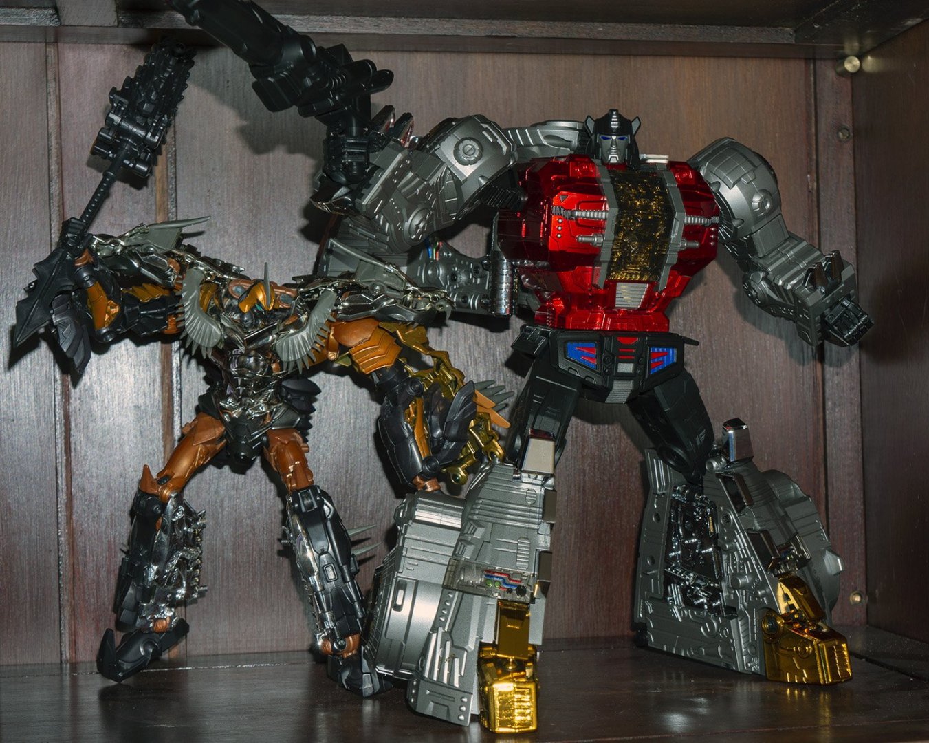 1458611320_Transformers_GPSludge_AOEGrimlock.thumb.jpg.fc47cef66b9e6dcdf8b25a113931216f.jpg