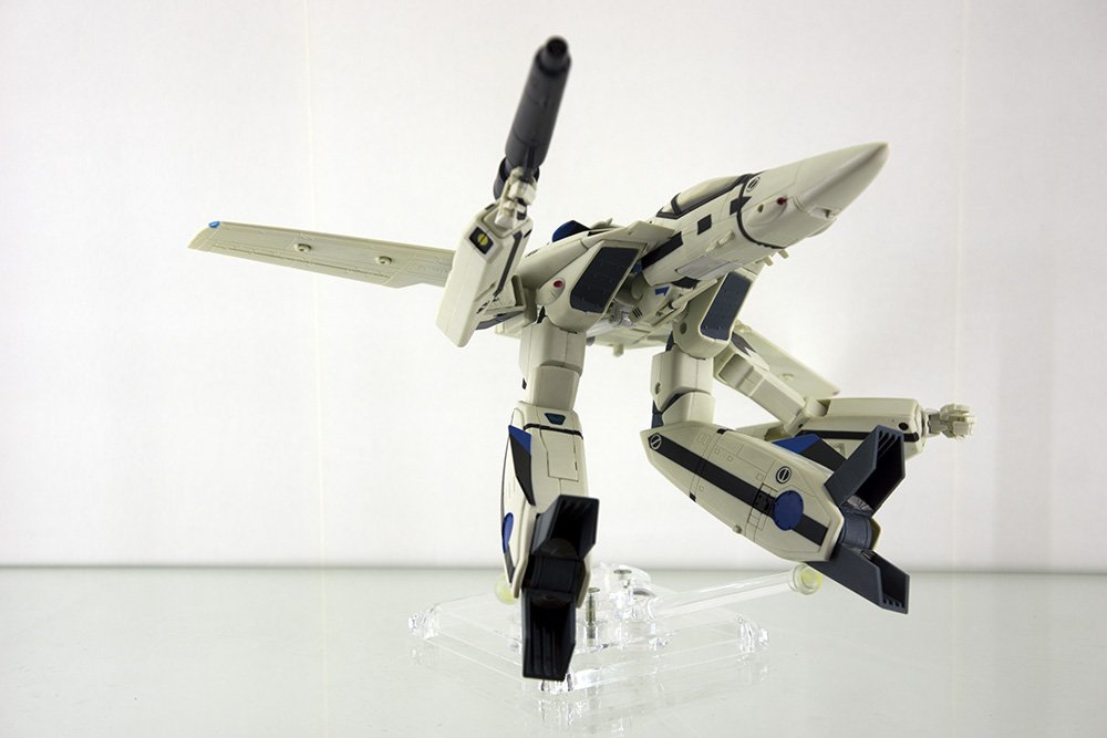 1799466323_Macross_148_VF-1AMax4.jpg.983de9147856ae6717f69e9f865770b7.jpg