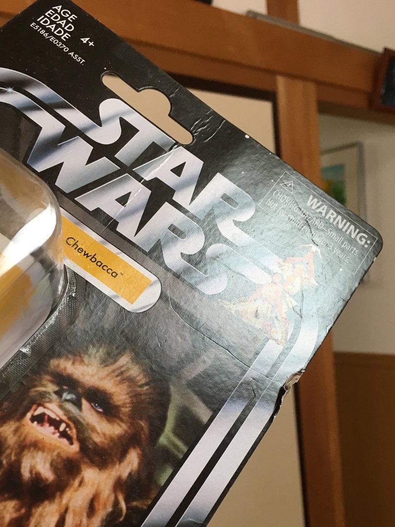 1881756926_damagedChewie.thumb.jpg.1d1ed67c55914e48a9eded1ea67dd6f8.jpg