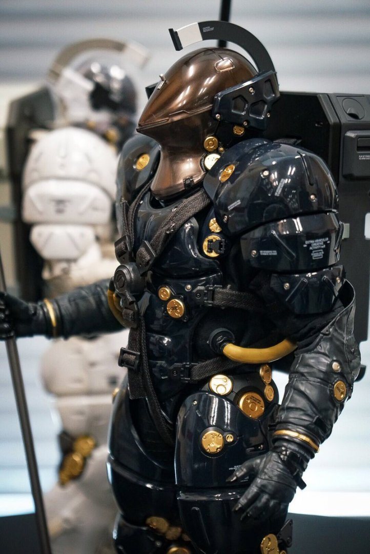 Black-Ludens-Sentinel-Figure-2.thumb.jpg.dade5df4635e4f55955bba15d28194c0.jpg