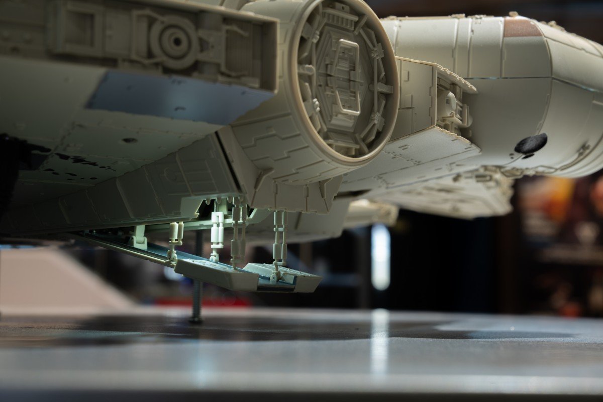 deagostini_millenium_falcon_05.jpg.d218867def3d7ac82ef50e8ab2cffcd3.jpg