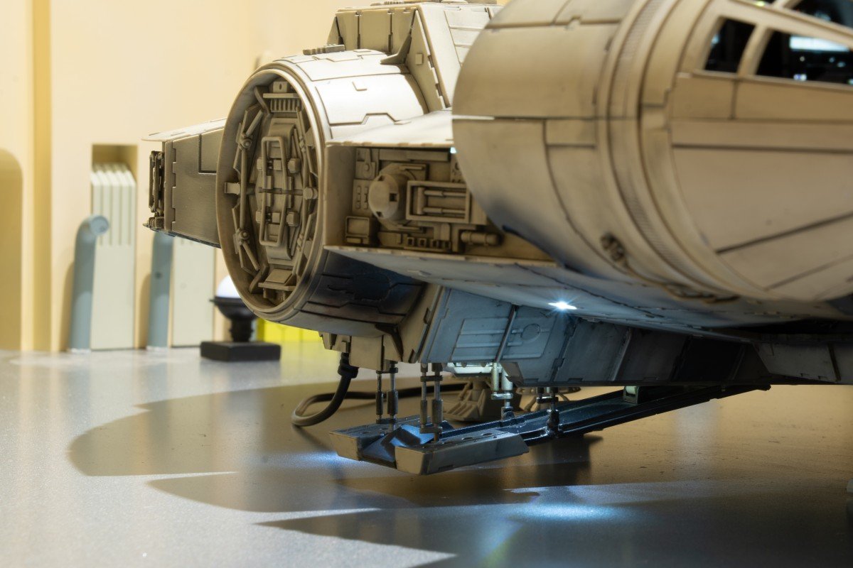 deagostini_millenium_falcon_08.jpg.1b9189a58cd59b5f2b0d780bae8fc374.jpg