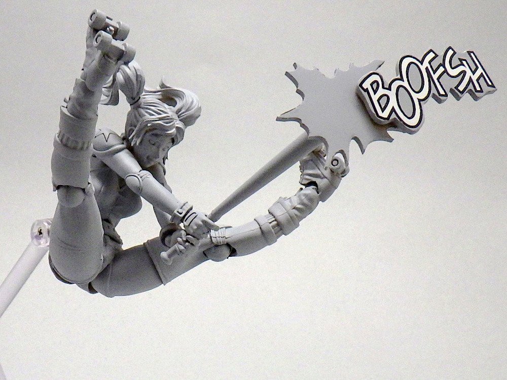 revoltech_harley_02.jpg.154f685466f13c72d4153d20b4d5321b.jpg