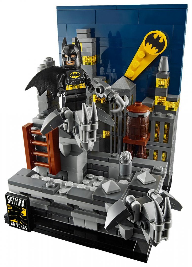 sdcc19_lego_batman_02.thumb.jpg.410fbb555b03db8c6b092d5469513ec8.jpg