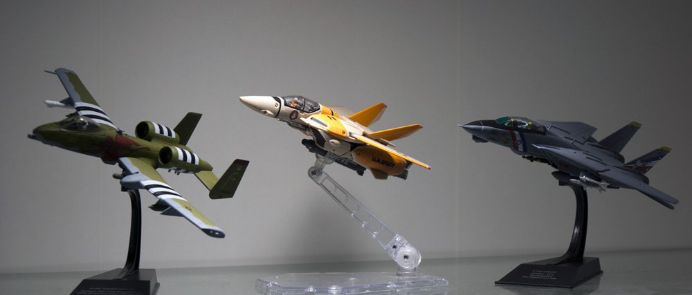 Macross_HMR_VF-1D_A-10_F-14_2.jpg.2dc86041d95a7280d234620852f10354.jpg