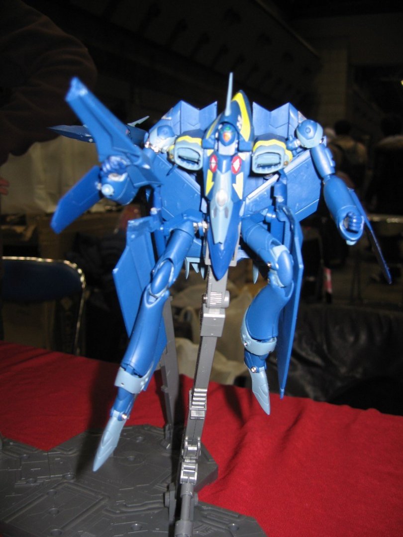 Experten 1-100 YF-21 Battroid (1).JPG