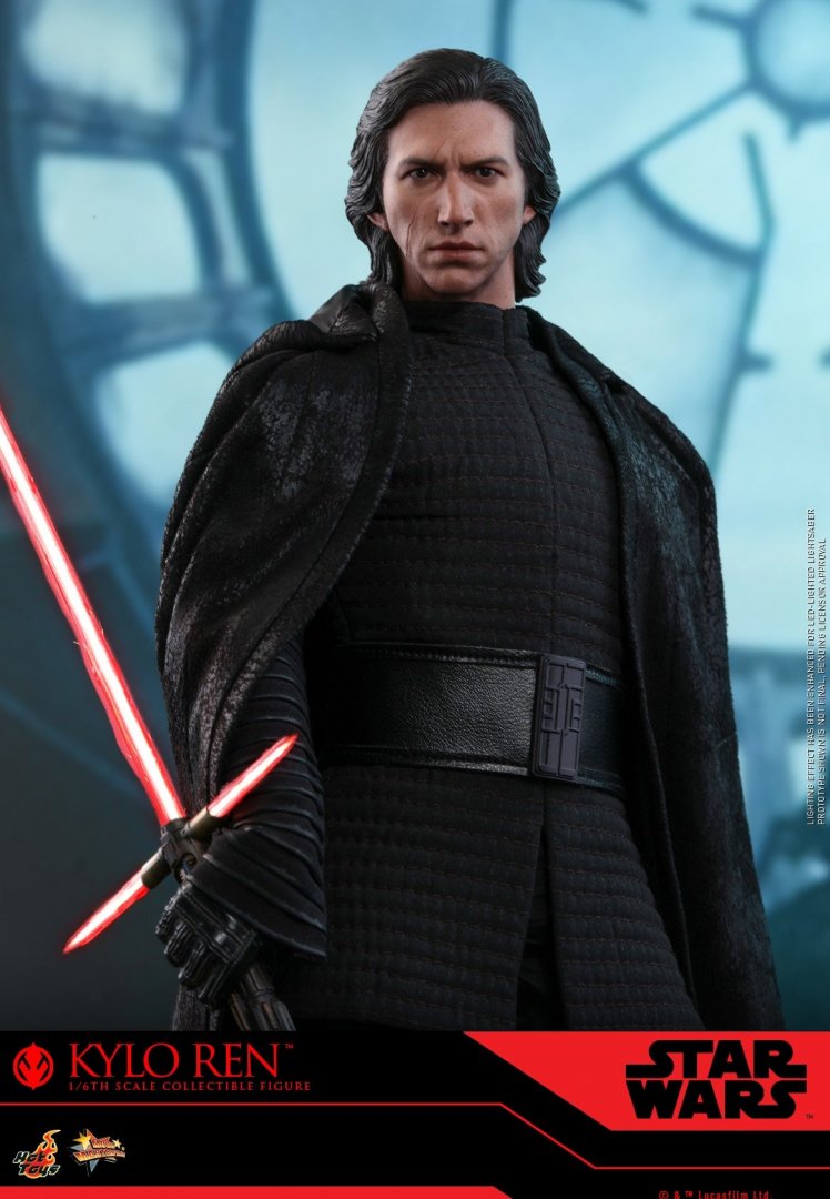 Hot-Toys-Rise-of-Skywalker-Kylo-Ren-001.jpg