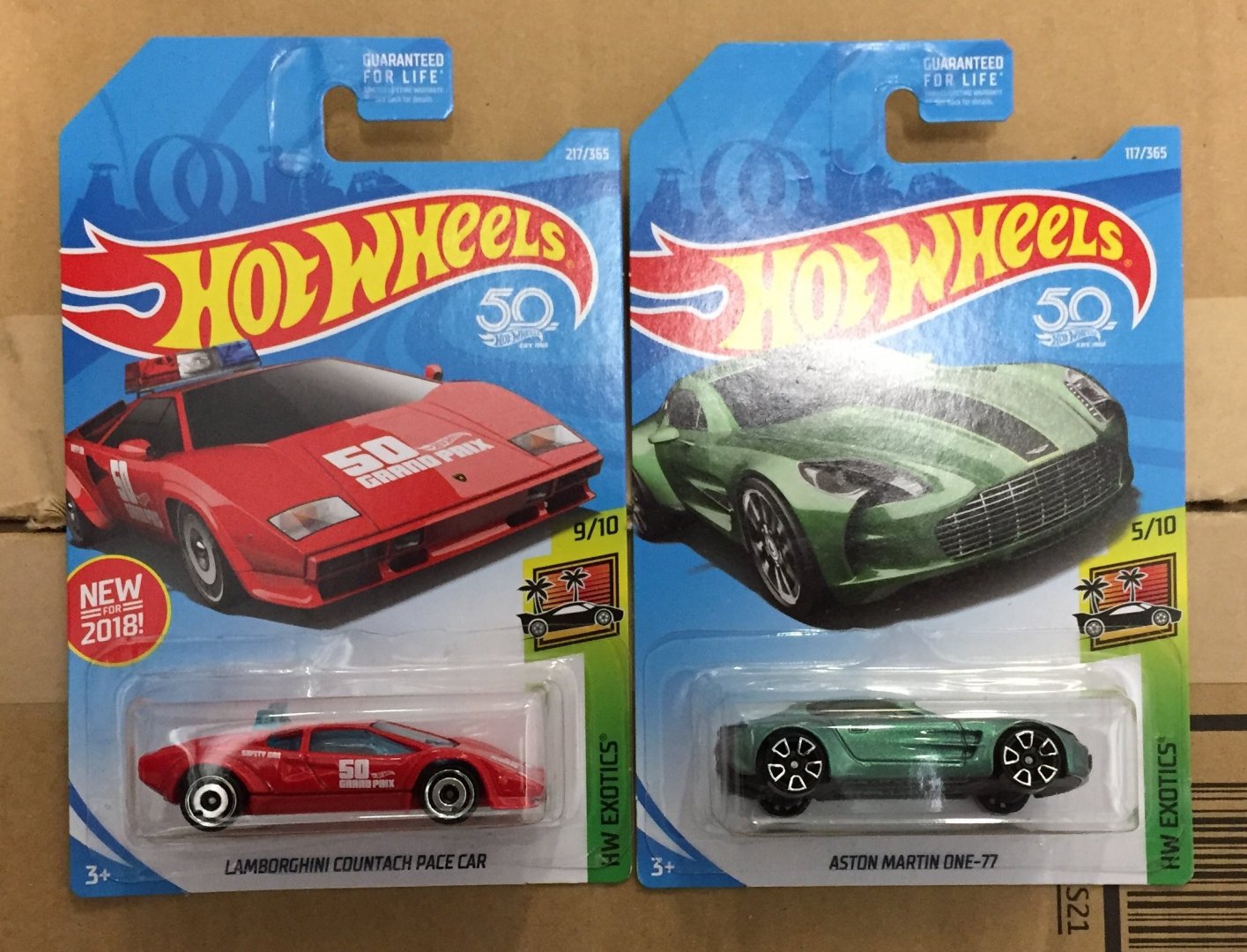 hotwheels112619f.thumb.JPG.1543a4cb99872bcacb6d9479ad18af77.JPG