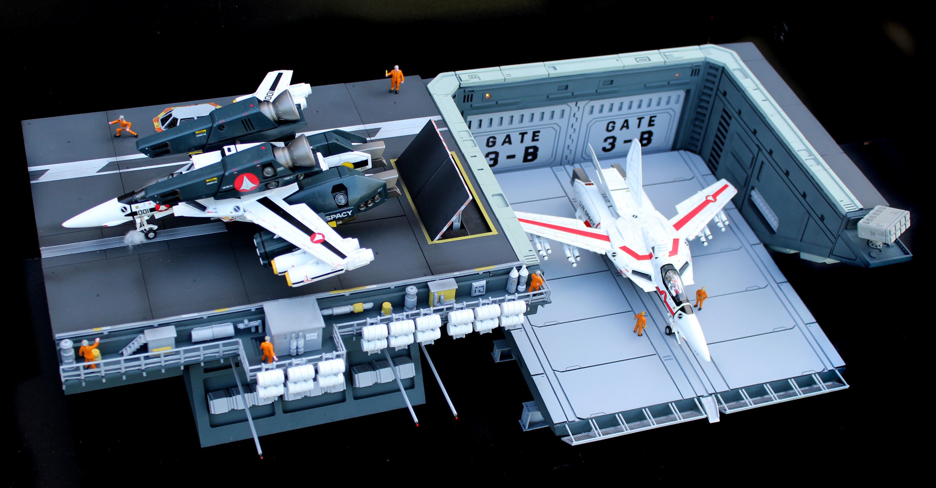 set3-macross-sdf1-prometheus-hanger-elevator-left-flight-deck-3d-model-obj-stl-blend-pdf-3mf.jpg.a82f1d459fd6ca6d7f6e50c0944b50f5.jpg