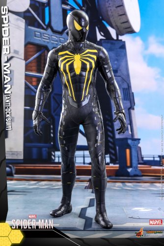 Hot-Toys-Spider-Man-Anti-Ock-Suit-008.jpg