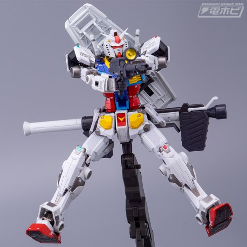 chogokin_RX-78F00_10.jpg