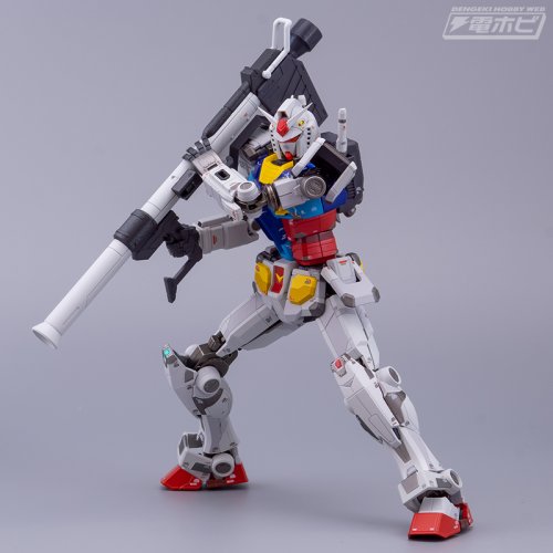 chogokin_RX-78F00_11.jpg