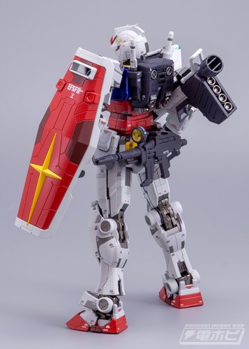 chogokin_RX-78F00_12.jpg