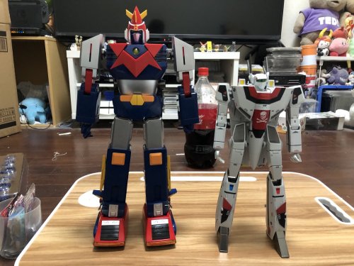 dx_voltes_vf-1s.thumb.jpg.1b368f7fabcb3c0ef5da0c2612434f22.jpg