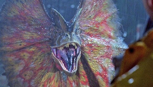 dilophosaurus-jurassic-park.thumb.jpg.08fb22bbfe524d7c6ce224658ed3f4e5.jpg