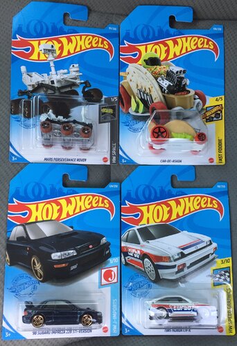 hotwheels6121.thumb.JPG.eb336ac217bc61629b5b7e0529fea14b.JPG