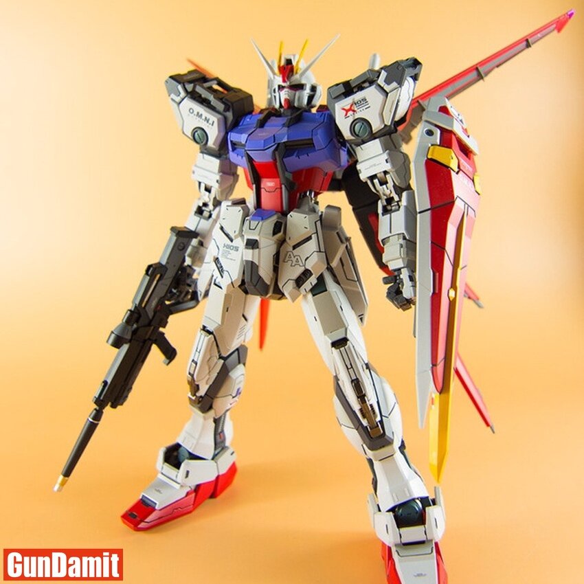 moshow-gundamit-6d910c7aff.jpg.00f1012818e9f83ee997ef05d06983a0.jpg