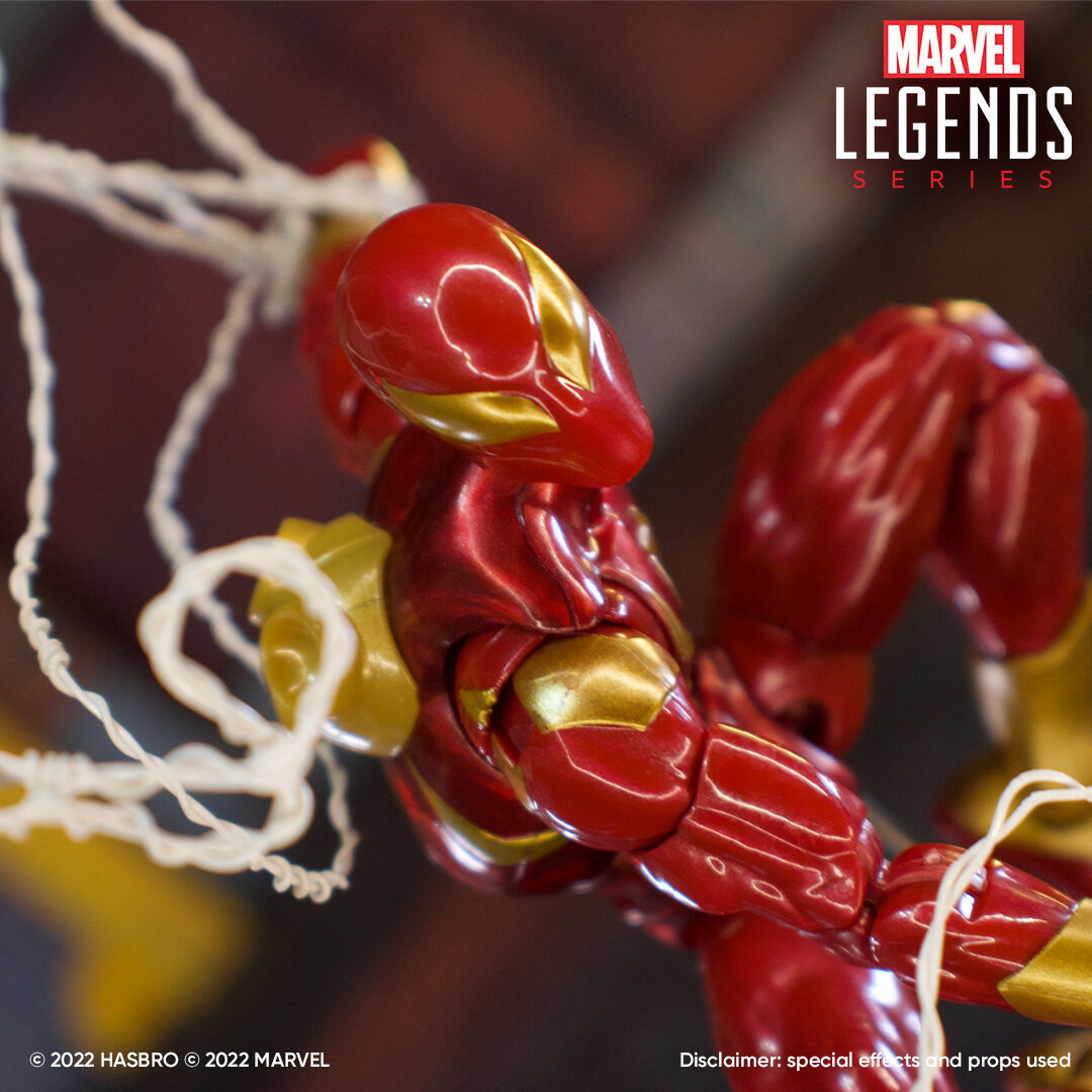 Marvel-Legends-Series-Iron-Spider-4.jpg.bdc2c7175e3c82f954db28be54cd7351.jpg