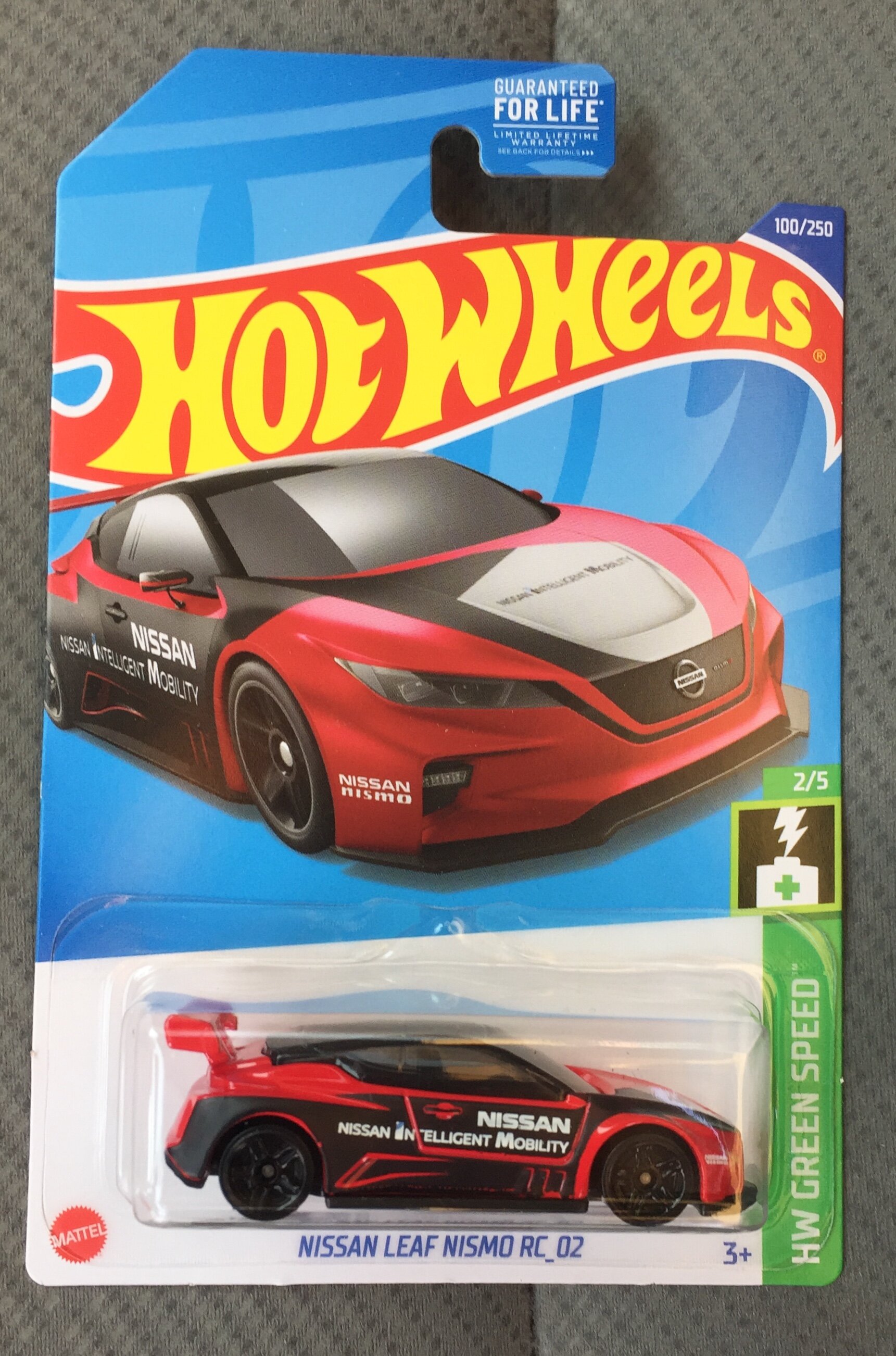 hotwheelsnissanleafnismorc02red.jpg.4ceb4580a53109c9fc05eb361c5a5252.jpg