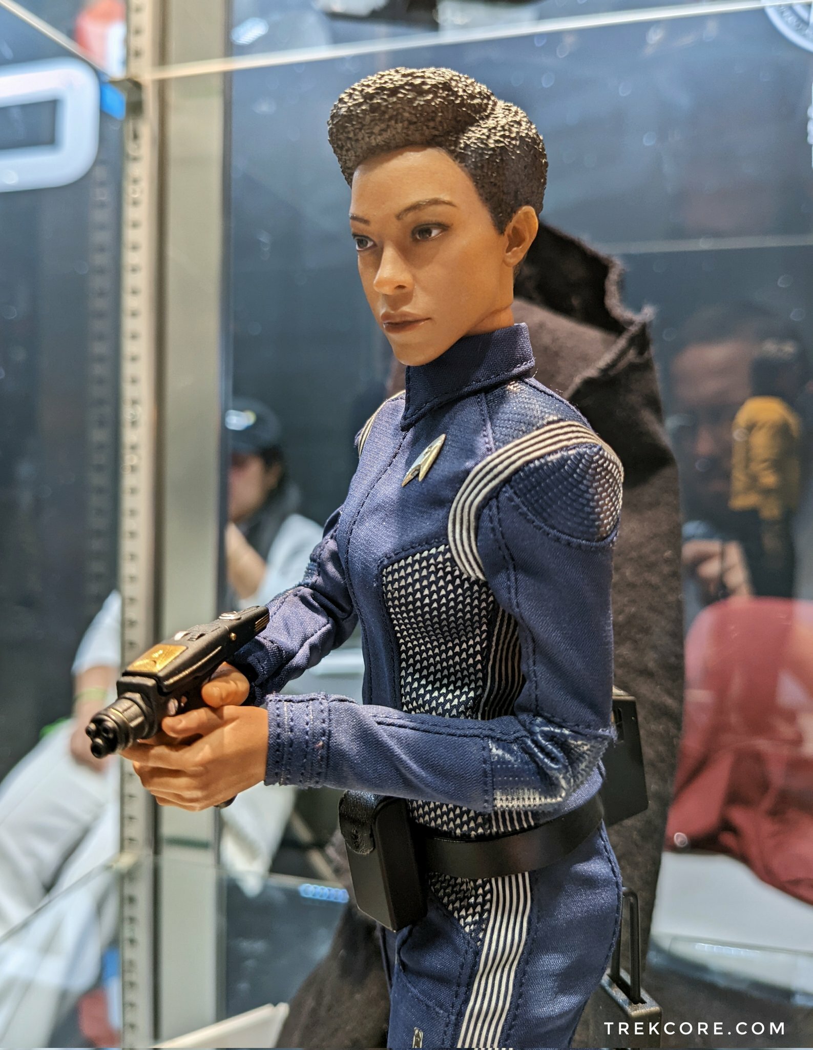 Exo-6-Star-Trek-Missions-Chicago-011.jpg.b95891bcc303e091e036de249fd488e7.jpg