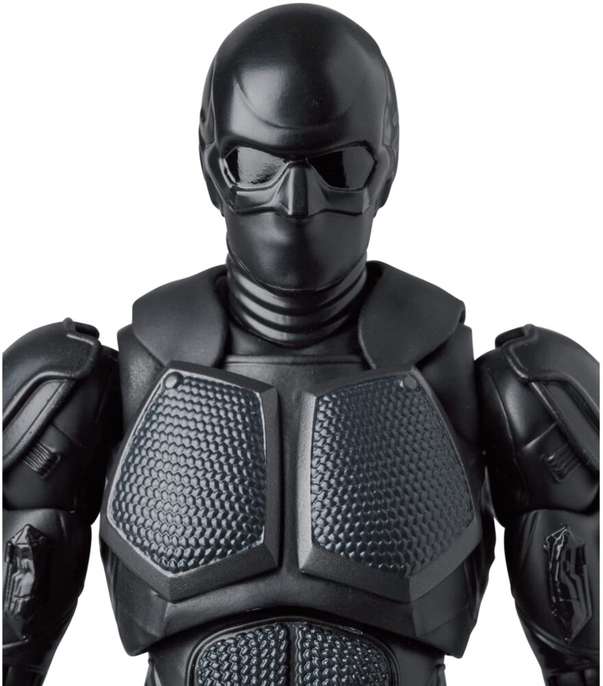 MAFEX-Black-Noir-011.jpg.9dd927c75c177cf197c9cf70aef33cc4.jpg