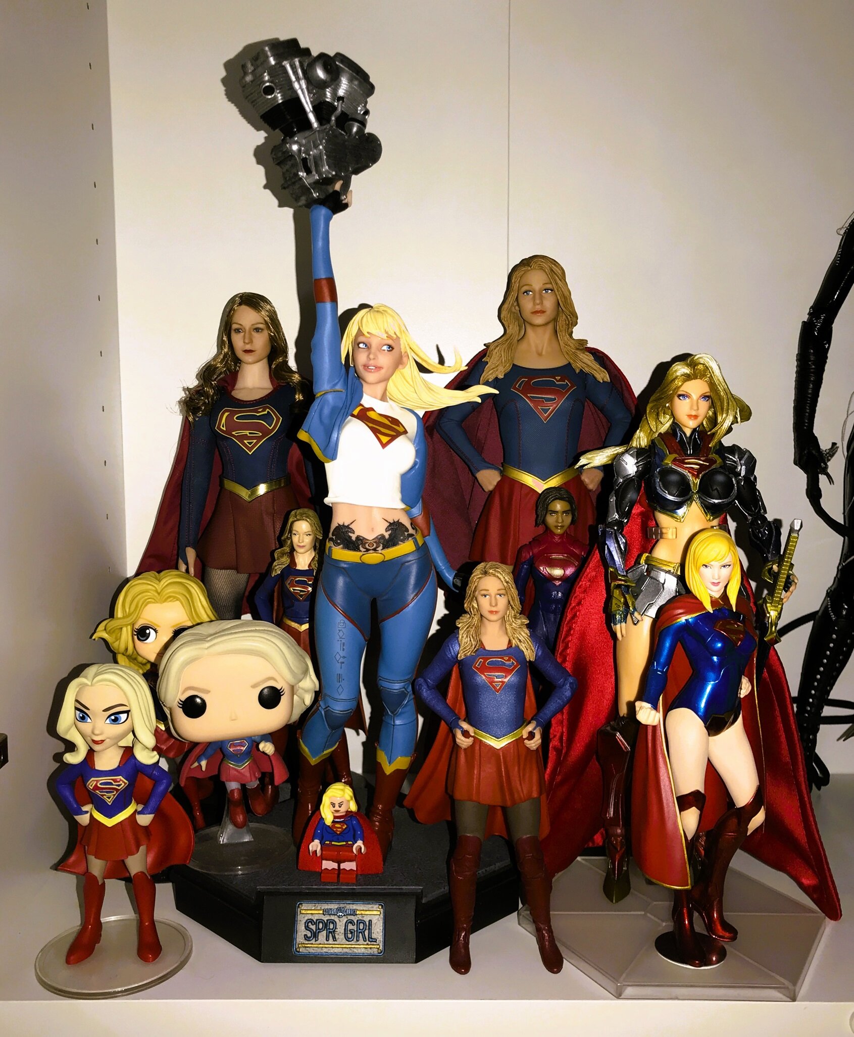 Supergirl4bsm.jpg.6c42f2805c25bd9cc4a9b98becab89a4.jpg