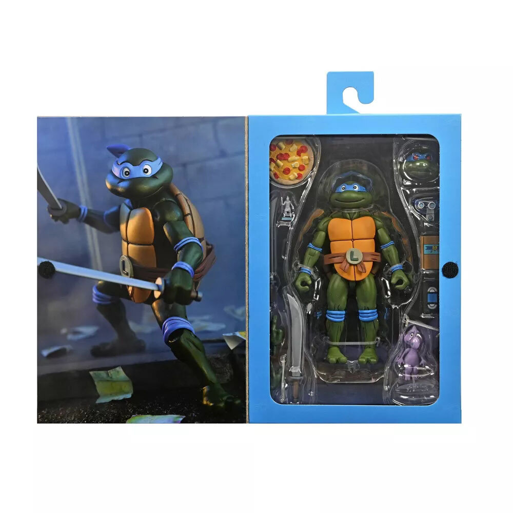 NECA-TMNT-Pizza-Club-Leonardo-002.jpg.36b14af59e65abc870f0d697bd87435f.jpg