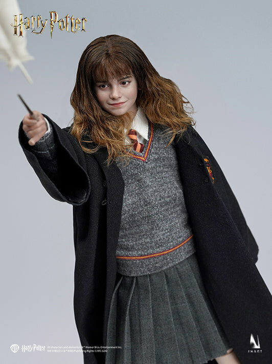 5.Channel_your_inner_Gryffindor_with_the_beautifully_crafted_Hermione_Granger_collectible_from_INART_1800x1800.jpg