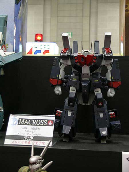 1003_macross_05.jpg